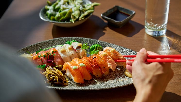 Hede Fashion Outlet stärker sitt matutbud med Sushi Yama