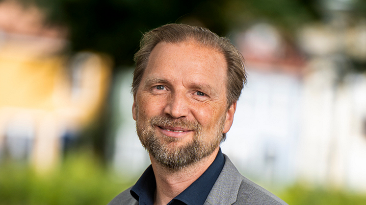 Samuel Sköld har utsetts till ny biträdande stadsdirektör i Helsingborgs stad med ansvar för stadens tillväxt- och hållbarhetsfrågor. Samuel Sköld tillträder sin nya tjänst den 24 februari 2025. Foto: Oskar Fäldt 