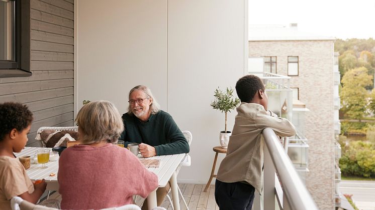 Värmebölja och balkongväder – vad får jag egentligen göra på min balkong?