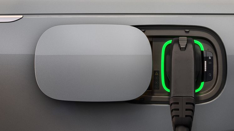 JLR INDGÅR AFTALE MED FORTESCUE OM UDVIKLING AF AVANCERET, INTELLIGENT BATTERI-SOFTWARE TIL LUKSUS EL-BILER.