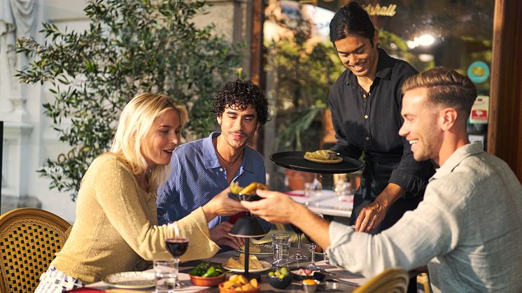 Mit Design-Studio, Siegel-Station und Live Cooking Area will Duni auf der Internorga 2025 zum Publikumsmagneten werden.
