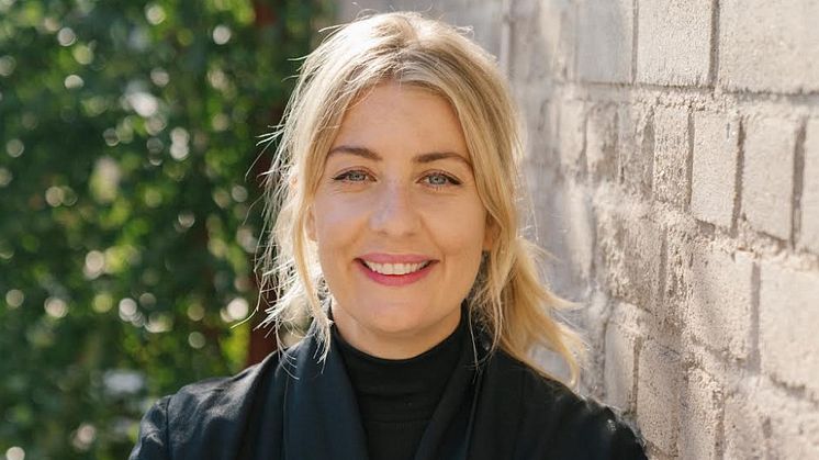 Frida Ronge trer inn i rollen som Kreativ Leder for Bærekraftige Matopplevelser i Strawberry. 