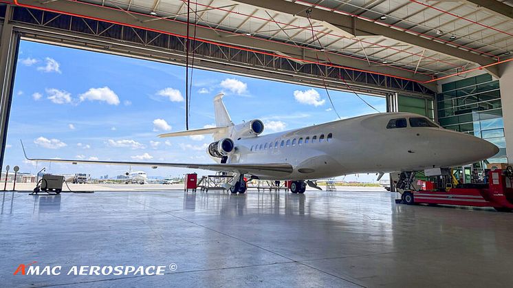 Dassault Falcon F7X at AMAC Aerospace Turkey, Istanbul