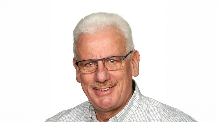 Prof. Dr. Holger Schütt, ein Pionier im Bereich der Terminalsimulation, verabschiedet sich in den Ruhestand. Foto: AKQUINET