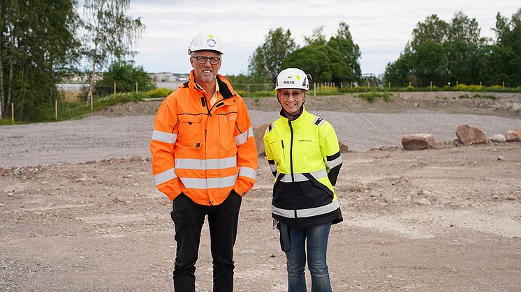 Stefan Hedström, Gästrike vatten och Emma Björkenstam, ByggDialog vid byggarbetsplatsen för det nya reningsverket.
