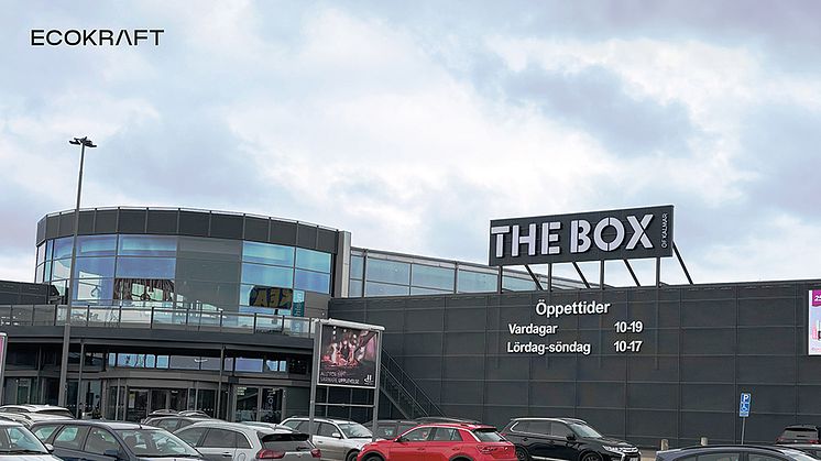 P&E Fastigheter satsar på solenergi – väljer ECOKRAFT för solcellsinstallation på THE BOX i Hansa City, Kalmar.
