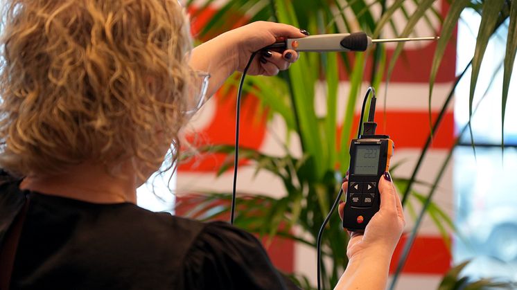 Mätinstrument, givare och vissa tillbehör har olika noggrannhet.