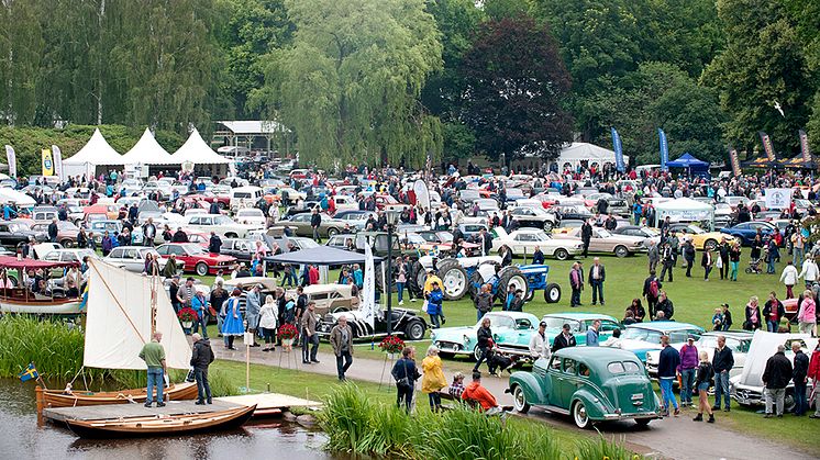 Musik, mode, livsstil och mer fokus på den "nya" veteranerna från 70, 80 och 90-talet. Och så klart allt det som brukar finnas på Nostalgia Festival. 2025 satsar vi mer än någonsin. 