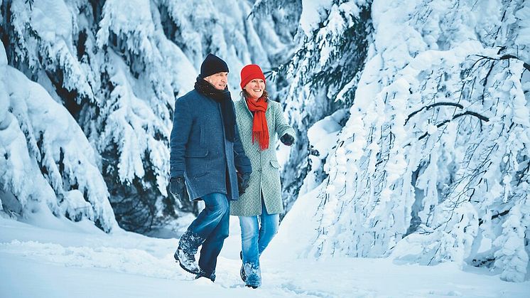 Frostige Temperaturen können Menschen mit Herzproblemen empfindlich schaden. Es kann sogar eine gefährliche Überlastung des Herzmuskels entstehen (Foto: AdobeStock/Upixa)