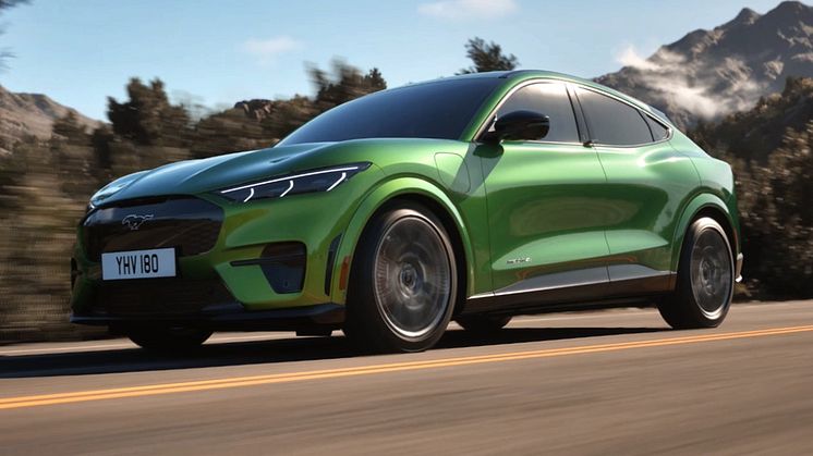 Mustang Mach-E 2025 primește pompă de căldură în standard și culori noi