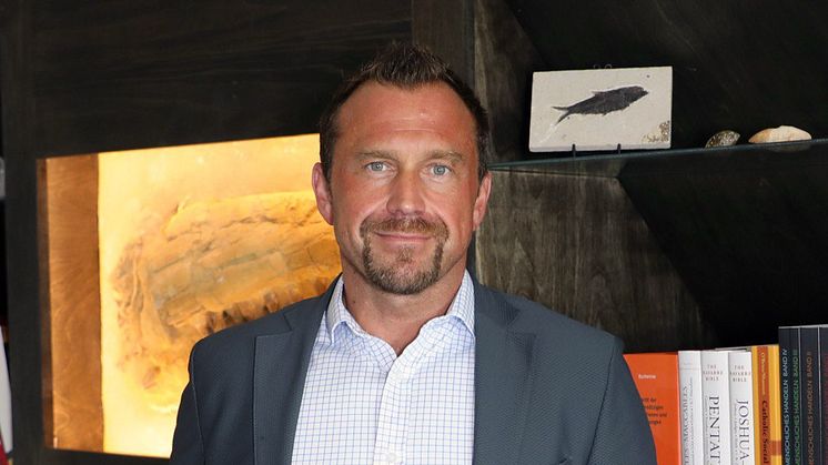 Patrick Gruhn ist CEO der Perpetuals.com Group. Als Digital-Assets-Pionier machte er sich international einen Namen (Fotorech