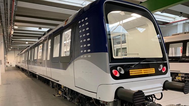 Treno per la M4