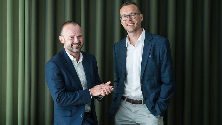 Nicolay Moulin, Sikri & Jonas Åkerman, Metria
