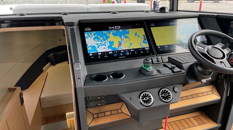 Garmin_XO-Boats_2.jpeg.jpeg