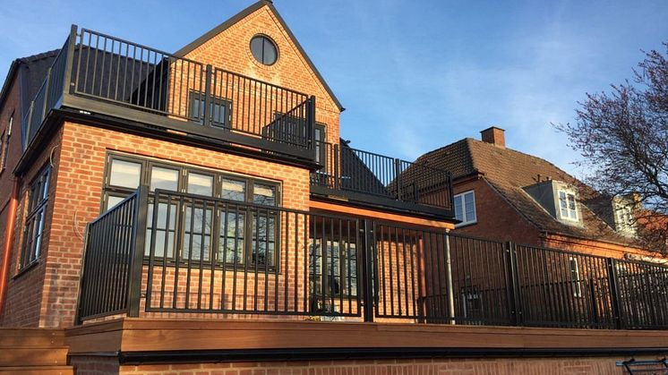 Nordisk Smedejern – Din Ekspert i Smedejernshegn, Smedejernsporte og Smedejernslåger