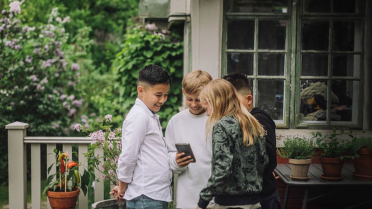 Telia lanserer SoMe-sperre – sperrer sosiale medier på barnas mobil