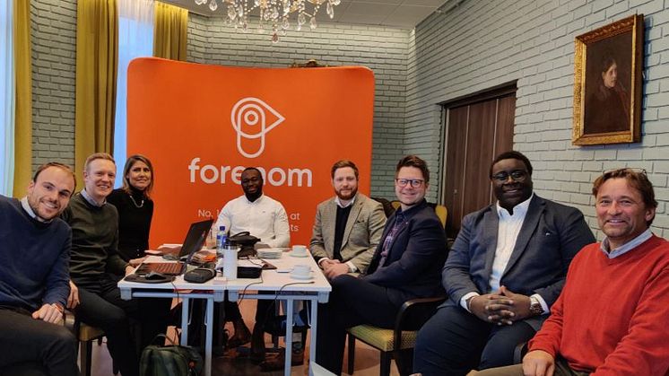 f.v: Martin Balsvik, Project Manager Forenom   Jon Kilian, Sales Manager, ECOVIS   Anita Larsen, Manager, ECOVIS   Azuka Inalu, Payroll Consultant, ECOVIS   Marius Roheim Aarvold, Ordfører, Skien kommune   Odin Adelsten Bohmann, Gruppeleder for Skie