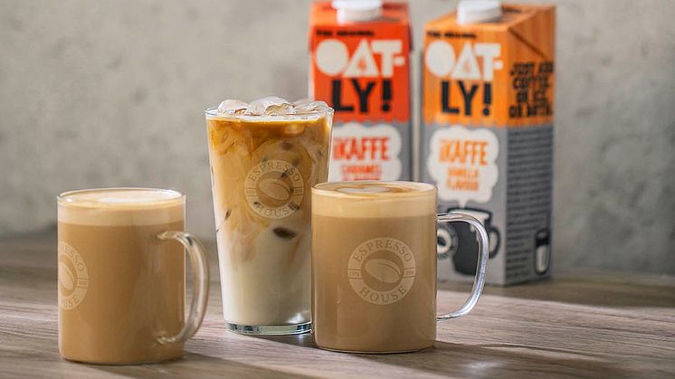 God nyhet for alle hjemmebaristaer: Oatly lanserer iKaffe Vanilla og iKaffe Caramel i samarbeid med Espresso House