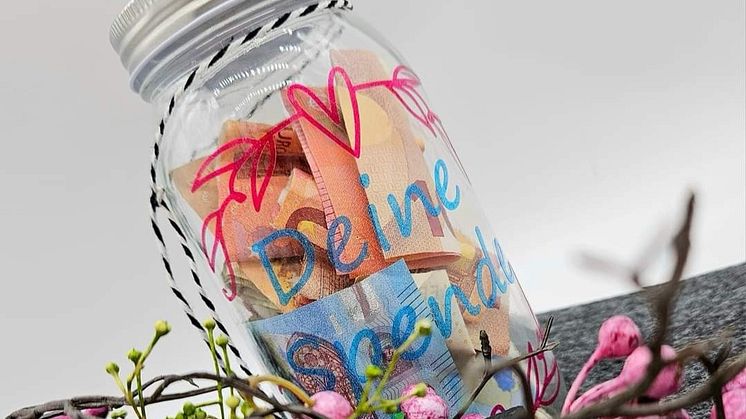 Altes Jugendklubhaus wird zum Ort der Nächstenliebe: 1.300 Euro Spende an unser Kinderhospiz