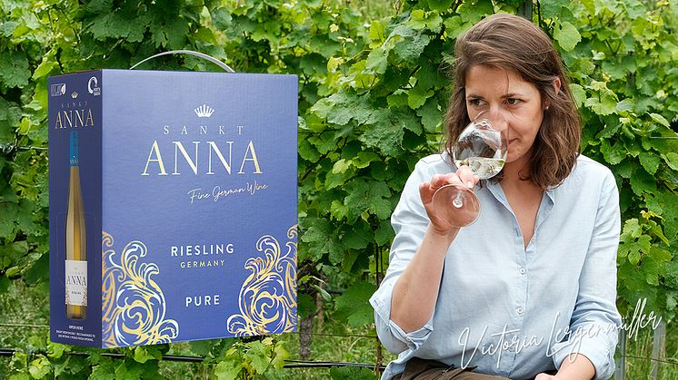 Victoria Lergenmüller från vinodlarfamiljen Lergenmüller i Tyskland lanserar rieslingbox i Sverige. Nyhet juni 2025.