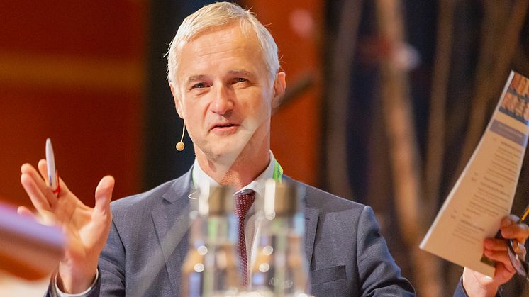 Jakob Lagercrantz talade under Svebios konferens Advanced Biofuels Conference 2018. Foto: Alan Sherrard