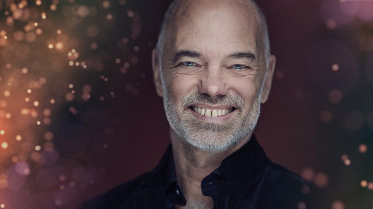 Tisdag 27 maj hälsar teaterchef Niklas Hjulström med gäster välkommen till ett nytt spelår på Västmanlands Teater.