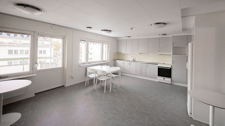 Vissa av lägenheterna har eget kök och andra delar ett större gemensamt precis som på bilden. 