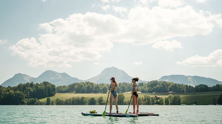 Stand-up Paddle auf dem Greyezersee 