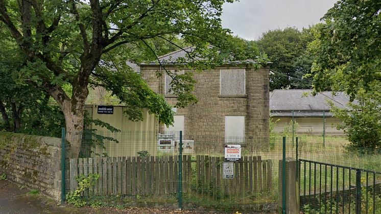 Derelict former school to be auctioned off