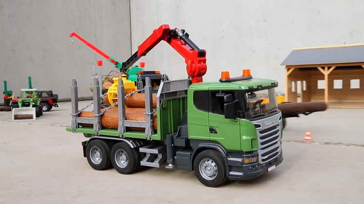 "Die Top-Marken und Modelle für Holztransporter LKW in Europa: Ein umfassender Überblick über führende Hersteller und ihre spezialisierten Funktionen"