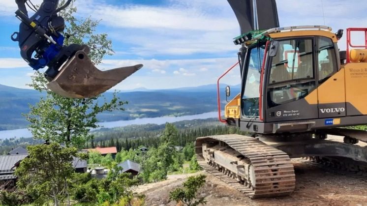 Bellman Group är en anläggningskoncern som verkar inom bergsprängning, schakt, transport och hantering av massor i Sverige. 