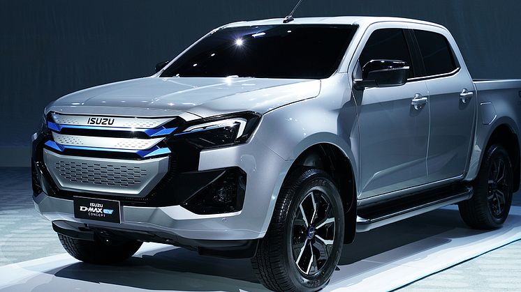 D-MAX BEV
