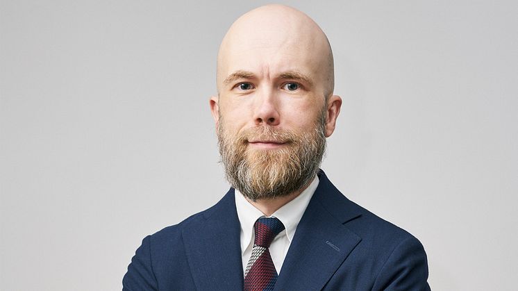 Oscar Sundevall-Stampe är ny pressansvarig på SNS.