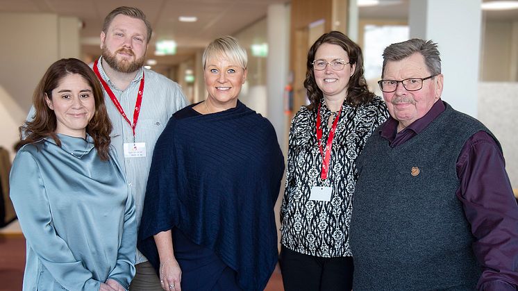 Maria Nilsson, Nka, Måns Linge (M), 1:e vice ordförande omsorgsnämnden Kalmar, Anna Tenje (M), äldre- och socialförsäkringsminister, Hanne Lindqvist (M), oppositionsråd Kalmar, och Lennart Magnusson, Nka. Foto: Josefine Göransson