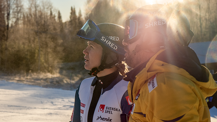 SHRED. + Ski Team Sweden Alpine = nya partners. Foto: Ski Team Sweden Alpine