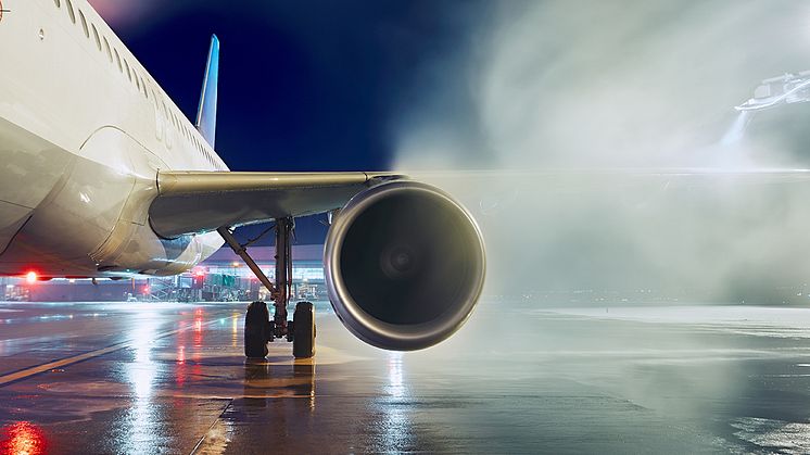 GKN Aerospace, Grafren och RISE har utvecklat ett nytt sätt att kombinera avisning med blixtskydd.