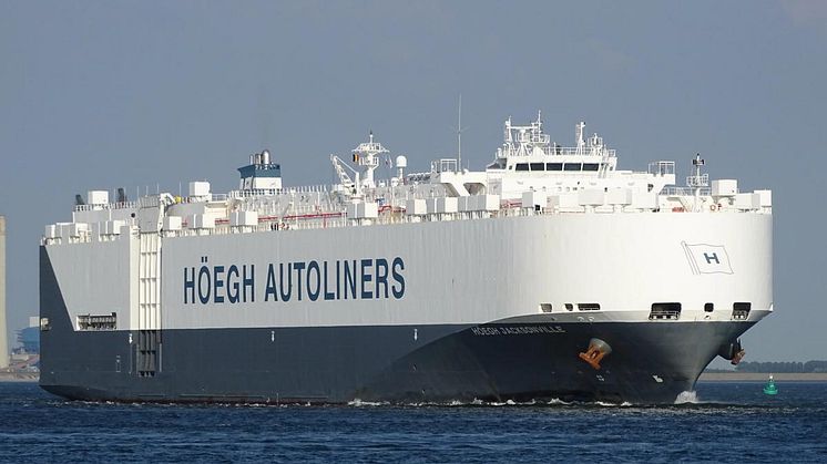 Höegh Autoliners upgrade ten PCTC vessels with Kongsberg Maritime propulsion system