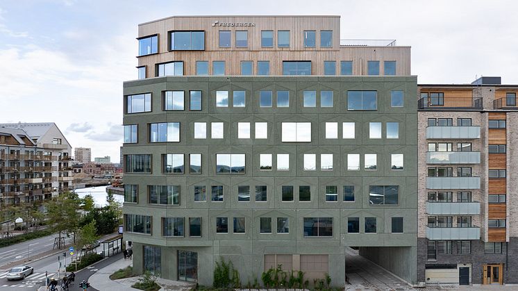 Kontorshuset Oas i Malmö uppförd av Skanska med GlasLindberg som glasentreprenör