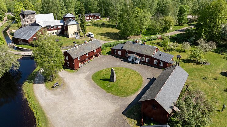 Nu öppnar Långbans Gästgiveri restaurang i den vackra John Ericssongården i Långbans gruvby.