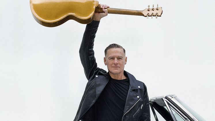 Bryan Adams adderar ytterligare en konsert i Sverige i sommar.