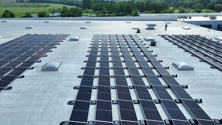 Yanmar America has installed 914 solar panels on the roof of its Adairsville headquarters.