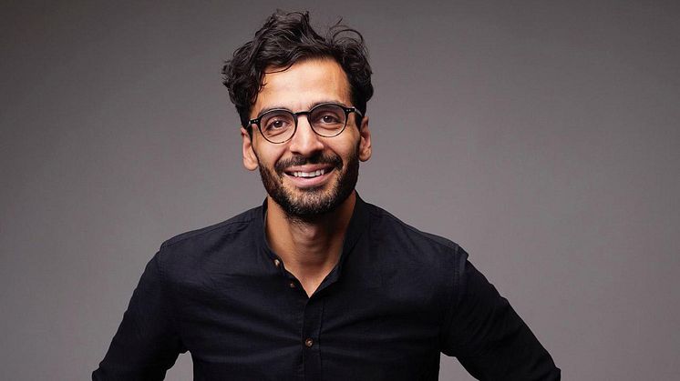 Allmennlege Kaveh Rashidi mener mange sykemeldinger er for lange og unødvendige og kunne vært unngått med et bedre samarbeid mellom leder, pasient og sykemelder. Rashidi var en av flere foredragsholdere på Sykefraværsdagen som Simployer arrangerte.