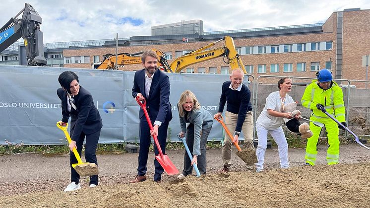 I sidste uge startede byggeriet af det nye rigshospital i Oslo. Foto: Cato Mørk. 
