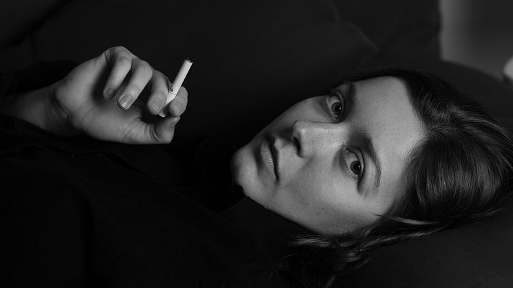 woman-1938429_1280.jpg