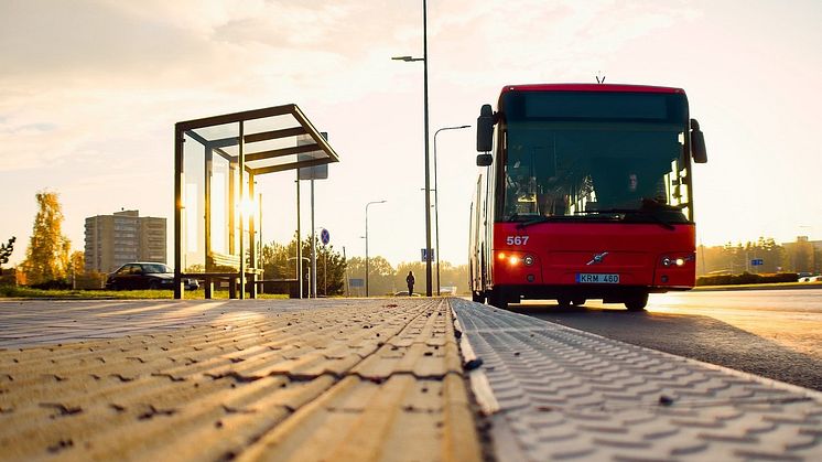 Das Forum Neue Mobilitätsformen 2025 widmet sich den Herausforderungen der Stadt-Umland-Mobilität und beleuchtet die Perspektiven unterschiedlicher Nutzer*innen-Gruppen. Bild von Misael Silvera auf Pixabay