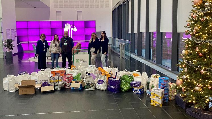 Mondelēz employees with their foodbank donations