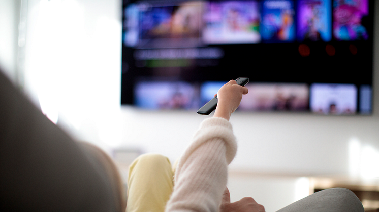 Eutelsat and Vestel announce the commercial launch of the first Smart TV to support Sat.tv Connect with DVB-I and HbbTV at DVB World 2025