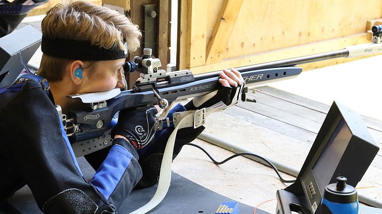 Nästa svenska skyttestjärna? Jesper Johansson tog guld i Juniorvärldscupen