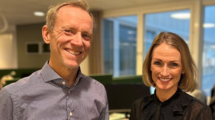 Anders Obäck och Emma Weman, vd Structor Miljöbyrån Stockholm. Foto: Structor