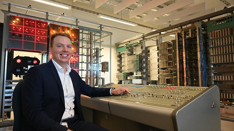 Sebastian Dandl, Technical Trainer, in our Ditzingen Lab for Relay Interlocking Technology